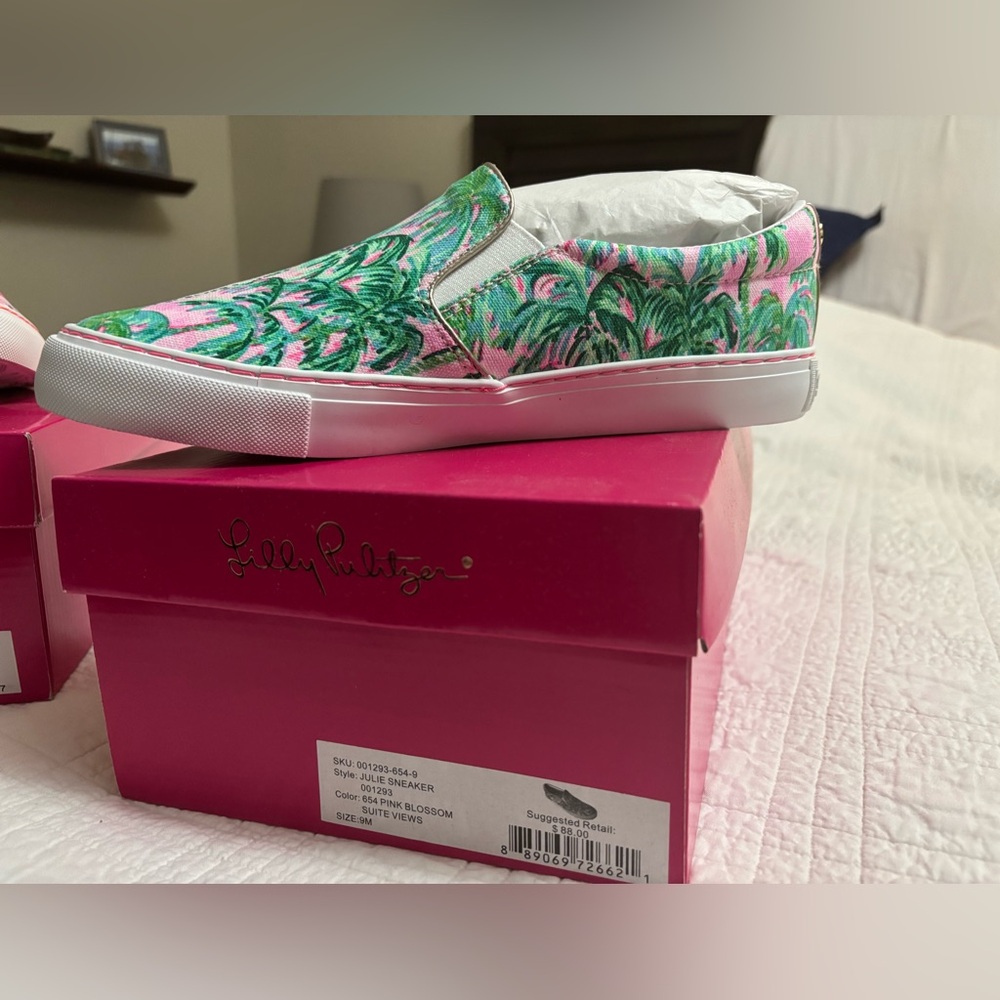 Lilly Pulitzer Julie sneaker pink blossom suite views